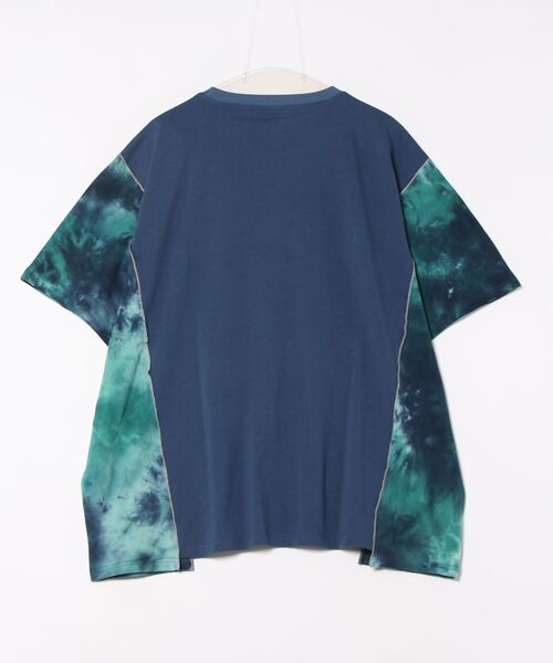 ScoLar（スカラー）の「151683：ロックなキャッツ柄 ムラ染め切替BIG-T（Tシャツ/カットソー・レディース・ネイビー/アイボリー/ブラック・M）」の4枚目の写真