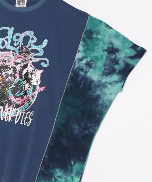 ScoLar（スカラー）の「151683：ロックなキャッツ柄 ムラ染め切替BIG-T（Tシャツ/カットソー・レディース・ネイビー/アイボリー/ブラック・M）」の5枚目の写真