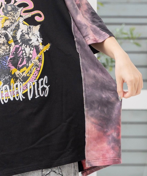 ScoLar（スカラー）の「151683：ロックなキャッツ柄 ムラ染め切替BIG-T（Tシャツ/カットソー・レディース・ネイビー/アイボリー/ブラック・M）」の12枚目の写真