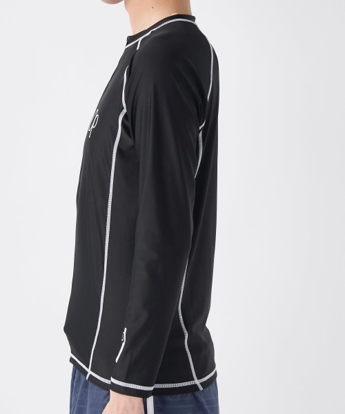 Ocean Pacific（オーシャンパシフィック）の「【OP:オーピー】長袖ラッシュガード　水着　フロントジップ　UVケア（ラッシュガード・メンズ・ブラック/ネイビー/ホワイト・LARGE/MEDIUM/X-LARGE/XX-LARGE）」の16枚目の写真