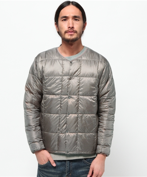 ele(エレ)の「×NANGA inner down jk(ダウンジャケット/コート・メンズ・ベージュ/ブラック・1/2/3)」の2枚目の写真