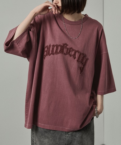 Alfred Alex(アルフレッドアレックス)の「【Alfred Alex】ヴィンテージ加工ピグメントロゴパッチTシャツ(Tシャツ/カットソー・メンズ・グレイッシュブルー/ブラック/ワイン/ダークブラウン/ブラック系/ブルー系・M/L)」の13枚目の写真