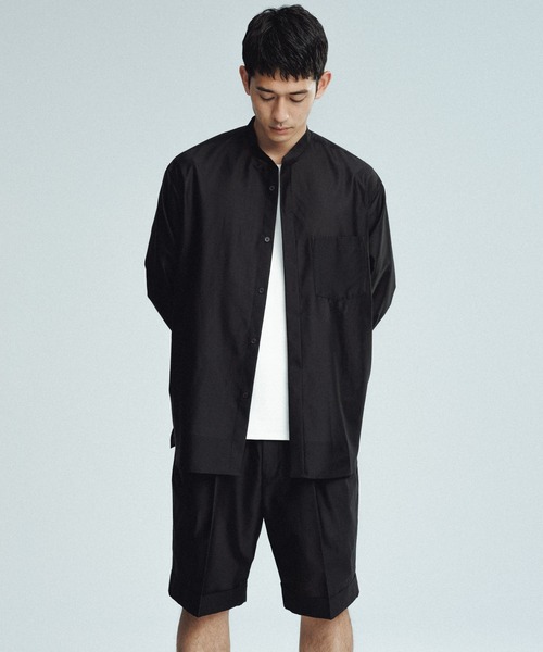 ADAM ET ROPE'(アダムエロペ)の「【ACT/アクト】超軽量 オーバーサイズ シアー バンドカラーシャツ / 速乾 / ストレッチ / イージーケア(シャツ/ブラウス・メンズ・チャコールグレー/ブラック・M/L)」の20枚目の写真