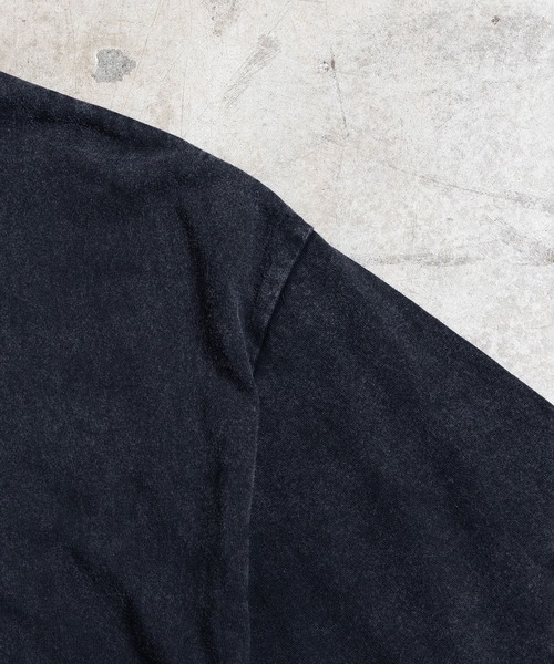 COMMON WARE(コモンウェアー)の「COMMONWARE:16/- CTN CHEMICAL WASH TEE S/S(Tシャツ/カットソー・メンズ・ネイビー/ブラック・S/M/L/XL)」の11枚目の写真