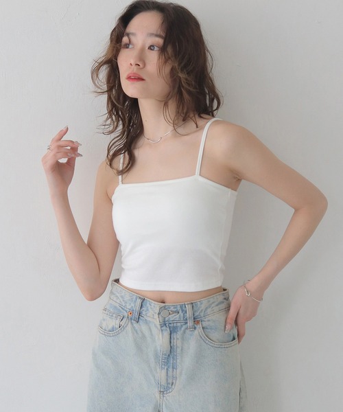CLEIO（クレイオ）の「【CLEIO】カップインリブニットスクエアキャミソール CUP-IN RIBBED KNIT SQUARE NECK CAMISOLE/737-13674（キャミソール・レディース・ブラック/ホワイト・FREE）」の2枚目の写真
