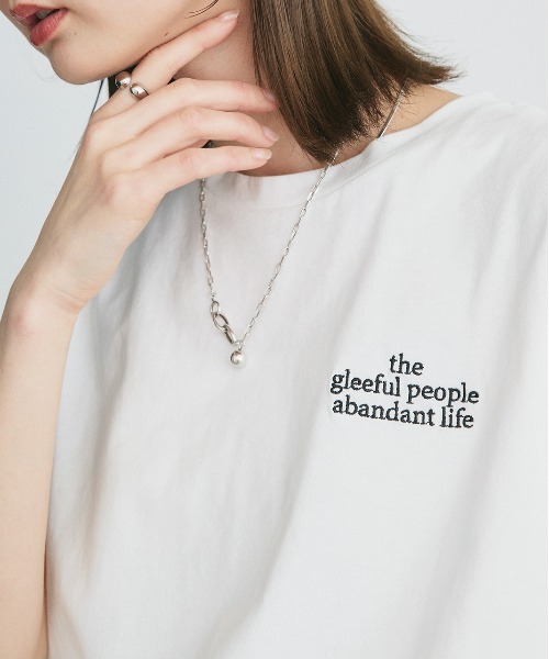 ad thie（アドティエ）の「ワンポイント ロゴ刺繍 タンクトップ（タンクトップ・レディース・ブラック/チャコール/オフホワイト・FREE）」の9枚目の写真