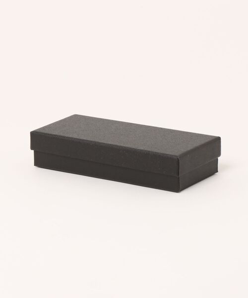 INASTUDIOS(イーナストゥディオス)の「クラシカルチェーン スクエアフェイス レディウォッチ 付属品 BOX付き(アナログ腕時計・レディース・シルバー/ゴールド・FREE)」の8枚目の写真