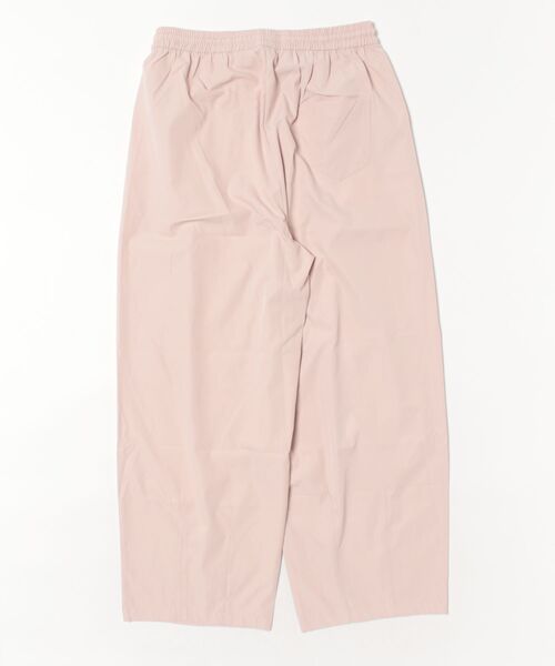 BANICO(バニコ)の「デイリーリラックスワイドパンツ(スラックス・レディース・ブラック/ライトベージュ/ピンク/イエロー・LARGE/MEDIUM/X-LARGE)」の5枚目の写真