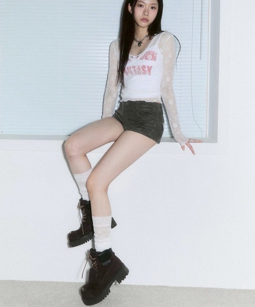キャミソール 「CHERRYQUIRI」lettering crop sleevless / 「チェリーキュリー」レタリングクロップキャミソール CHERRYQUIRI】lettering crop sleevless / 【チェリーキュリー