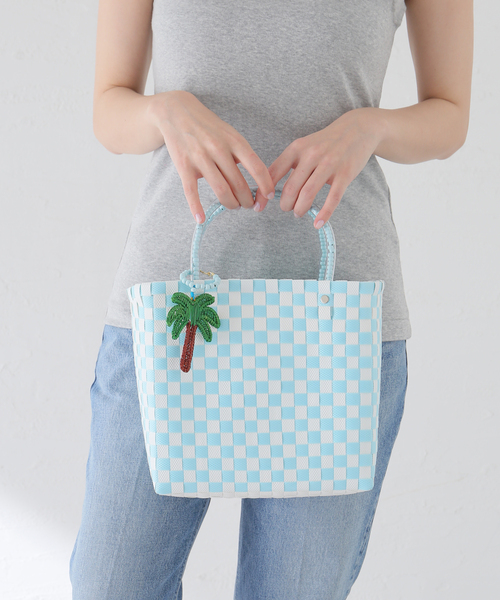 MERCEDES SALAZAR（メルセデスサラザール）の「【MERCEDES SALAZAR/メルセデス サラザール】 MINI BAG+CHARM：バッグ（かごバッグ・レディース・サックスブルー・FREE）」の11枚目の写真