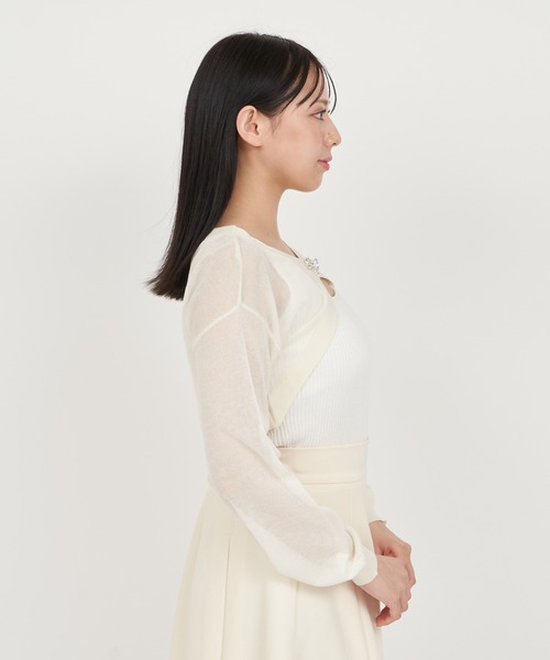 ROYAL PARTY(ロイヤルパーティー)の「キラキラリボンブローチ付シアーボレロアンサンブル(ニット/セーター・レディース・ブラック/グレー/オフホワイト・FREE)」の13枚目の写真