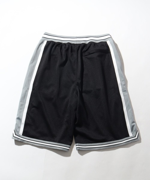FUBU( フブ)の「【FUBU/フブ】BASCKETBALL SHORT PANTS/バスケットボールショートパンツ(その他パンツ・メンズ・ホワイト/ブラック/ネイビー/サックスブルー・XL/L/M/XXL)」の12枚目の写真