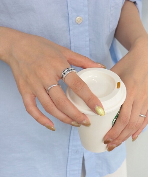 fredy emue（フレディエミュ）の「メッセージラベルセットリング（リング・レディース・シルバー/ゴールド・FREE）」の3枚目の写真