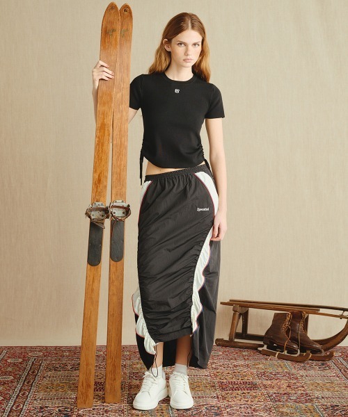 DOUBLE STANDARD CLOTHING(ダブルスタンダードクロージング)の「ワッシャータフタスカート(スカート・レディース・ブラック・38/36)」の6枚目の写真