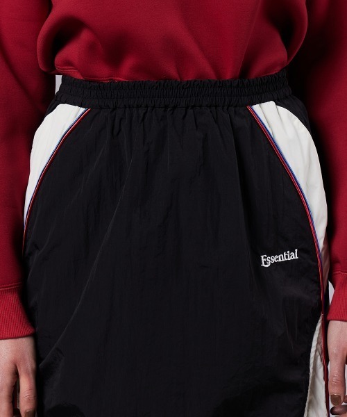 DOUBLE STANDARD CLOTHING(ダブルスタンダードクロージング)の「ワッシャータフタスカート(スカート・レディース・ブラック・38/36)」の10枚目の写真