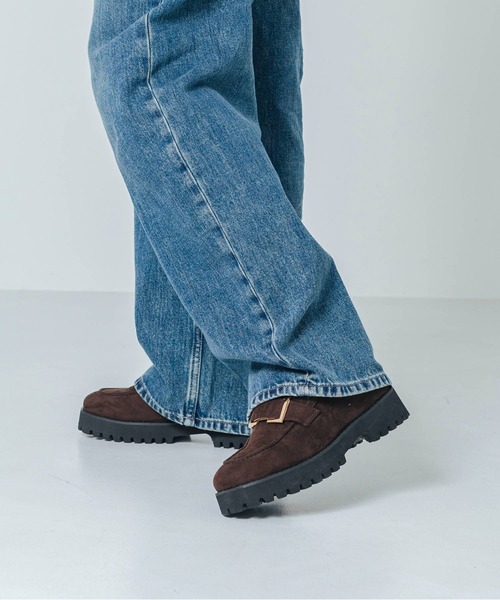 EVOL（イーボル）の「【晴雨兼用(一部カラー除く)・インヒール入り】トラックソールバックルローファー IZ5804（レインシューズ・レディース・ブラウン/ブラック/ブラック系その他・22.5cm/23.0cm/23.5cm/24.0cm/22.0cm/24.5cm/25.0cm）」の18枚目の写真