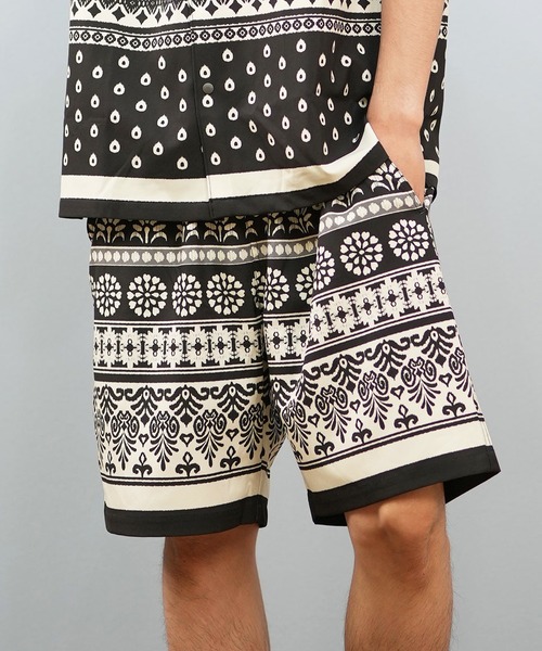 ムラサキスポーツ(ムラサキスポーツ)の「【限定】DEAR LAUREL/ディアローレル ショートパンツ 水陸両用 ユーティリティ セットアップ対応 D25S3309-1(その他パンツ・メンズ・ブラック系その他/ホワイト系その他/ブラック・M/L)」の1枚目の写真