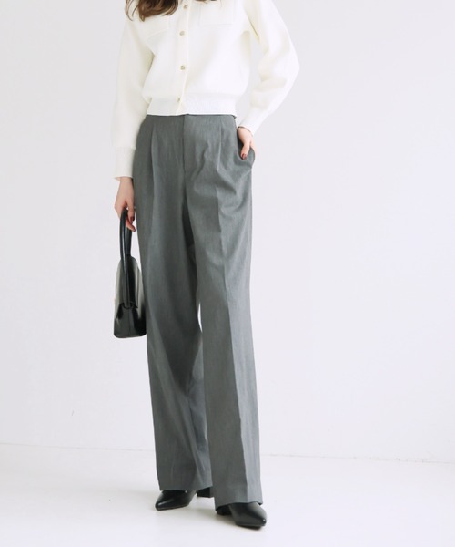 VIVIAN（ヴィヴィアン）の「履きごこちやみつき感激 ポインテッドトゥスリットストラップ4cmヒールパンプス（パンプス・レディース・ブラック/ナチュラル・23/24/25/26/22/25.5/22.5/24.5/23.5/21.5）」の19枚目の写真