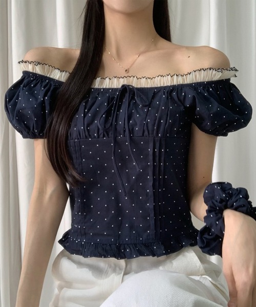 leune(ルネ)の「シュシュsetフロントリボンパフスリーブドットブラウス(シャツ/ブラウス・レディース・アイボリー/レッド/ネイビー・FREE)」の12枚目の写真