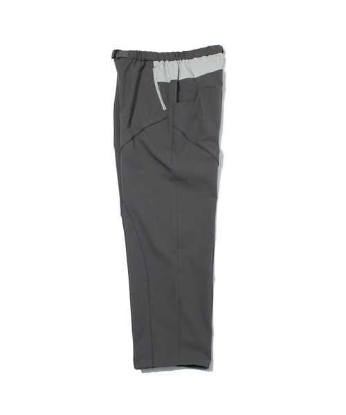 F/CE. （エフシーイー）の「F/CE. AEROFLEX PIPING PANTS / エフシーイー  エアロフレックス パイピングパンツ（その他パンツ・メンズ・ブラック/グレー・SMALL/MEDIUM/LARGE/X-LARGE）」の5枚目の写真