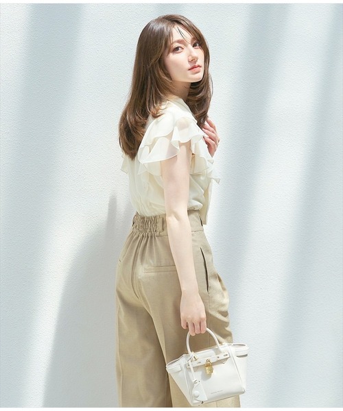 SWINGLE（スウィングル）の「ツータック美シルエットワイドパンツ（その他パンツ・レディース・ベージュ/ライトグレー・SMALL/MEDIUM）」の6枚目の写真