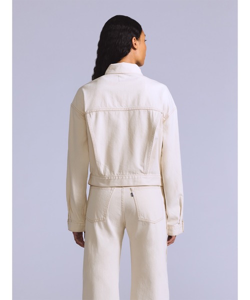 Levi's(リーバイス)の「Levi's/リーバイス BLUETAB(TM) SHANK トラッカージャケット(デニムジャケット・レディース・ホワイト・XS/S/M)」の2枚目の写真