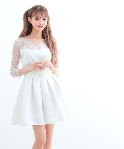 myMinette(マイミネット)の「キャバドレス ミニ フレア 七分袖 背中魅せ レースウエストリボン ハイウエスト切替ドレス キャバワンピ(ドレス・レディース・ホワイト・SMALL/LARGE/MEDIUM)」の2枚目の写真