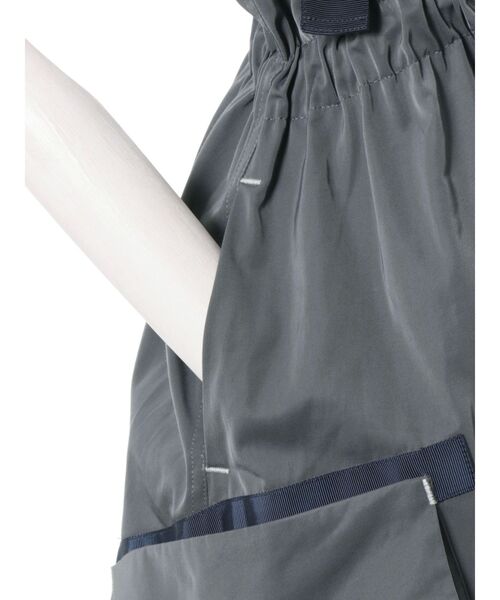 UN3D.(アンスリード)の「COCOON JUMPER DRESS / コクーンジャンパードレス(ワンピース・レディース・カーキ/グレー/ブラック・38/36)」の19枚目の写真