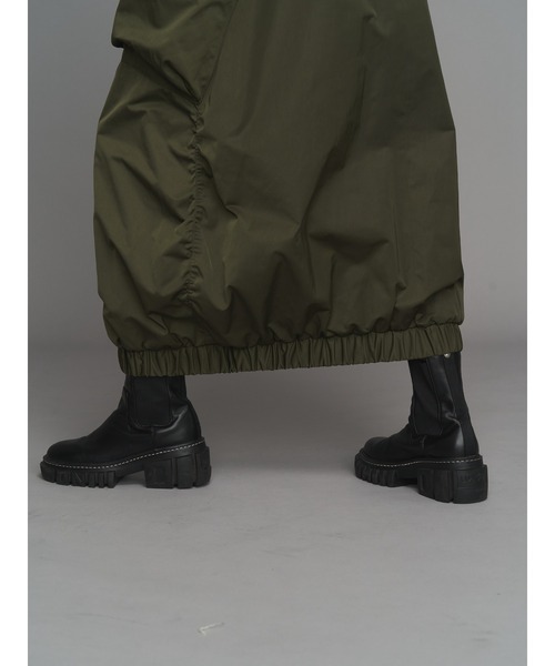 UN3D.(アンスリード)の「COCOON JUMPER DRESS / コクーンジャンパードレス(ワンピース・レディース・カーキ/グレー/ブラック・38/36)」の9枚目の写真