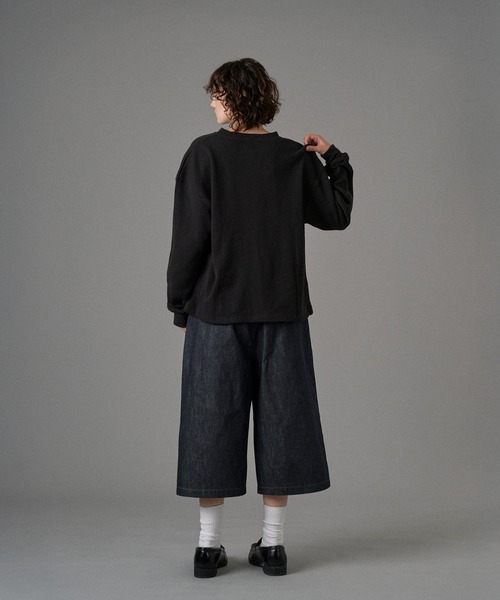ONCILY（オンシェリー）の「SILVER BUTTON HENRY NECK THERMAL LONG SLEEVE T-SHIRT / シルバーボタンヘンリーネックサーマルロンT（Tシャツ/カットソー・メンズ・ブラック/杢グレー/ブラウン/ネイビー・SMALL/MEDIUM/LARGE）」の11枚目の写真