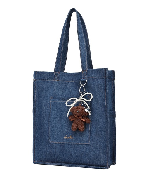 dazzlin（ダズリン）の「【dazzlin/ダズリン】熊チャーム　リボンチャーム付き　キャンバス　デニム　縦型トートバッグ　推し活バッグ（トートバッグ・レディース・ブラック/ワンウォッシュ/アイボリー・FREE）」の21枚目の写真