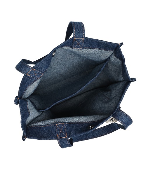 dazzlin（ダズリン）の「【dazzlin/ダズリン】熊チャーム　リボンチャーム付き　キャンバス　デニム　縦型トートバッグ　推し活バッグ（トートバッグ・レディース・ブラック/ワンウォッシュ/アイボリー・FREE）」の14枚目の写真