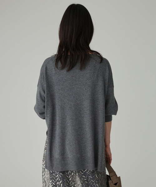 BABYLONE（バビロン）の「ボートネックポンチョニット（ニット/セーター・レディース・ダークブラウン/ベージュ/ブラック/チャコール/ホワイト・フリー）」の8枚目の写真