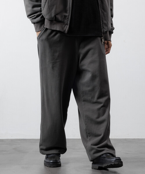 Firsthand（ファーストハンド）の「Firsthand/ファーストハンド 配色 スピンドル ワイドシルエット スウェットパンツ / 裾ドローコード / ダブルフェイス（スウェットパンツ・メンズ・グレー/チャコールグレー/ブラック・M/L）」の16枚目の写真