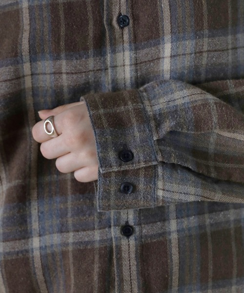 ROCHEM（ローシェン）の「ヴィンテージ加工アソートオンブレチェックシャツ（シャツ/ブラウス・メンズ・ブルー/ブラック/ワイン/ブラック系/ネイビー/ブルー系/ブラウン・XS/S/M/L）」の10枚目の写真