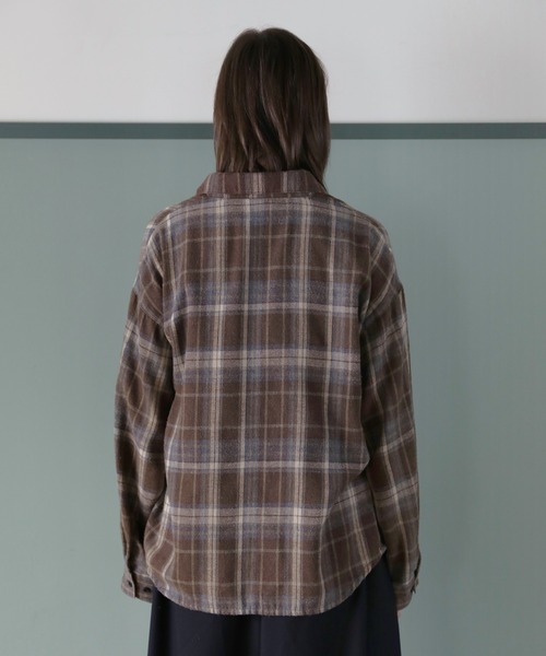 ROCHEM（ローシェン）の「ヴィンテージ加工アソートオンブレチェックシャツ（シャツ/ブラウス・メンズ・ブルー/ブラック/ワイン/ブラック系/ネイビー/ブルー系/ブラウン・XS/S/M/L）」の8枚目の写真