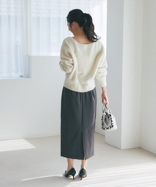 La boutique BonBon（ラブティックボンボン）の「【今すぐお届け！・最強美人見え】ヘアリーウールカシミヤ混前後２WAYニット（ニット/セーター・レディース・ピンク/ネイビー/ミント/オフホワイト・FREE）」の10枚目の写真