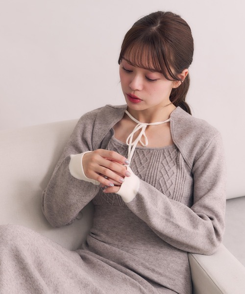 fupel（フぺル）の「hooded cable knit onepiece / フード付きケーブル