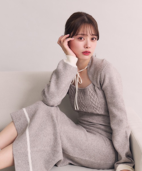 fupel(フぺル)の「hooded cable knit onepiece / フード付きケーブルニットワンピース(ワンピース・レディース・ブラック/グレイッシュベージュ・FREE)」の19枚目の写真