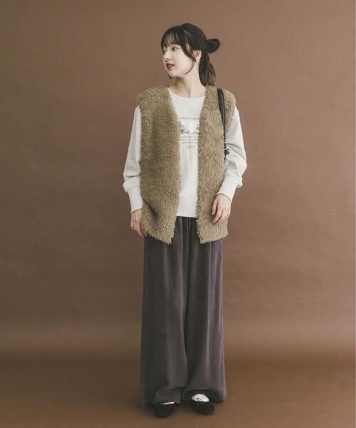 ITEMS URBANRESEARCH（アイテムズ アーバンリサーチ）の「ファーベスト（ベスト・レディース・オフホワイト/ベージュ/ブラウン・FREE）」の12枚目の写真