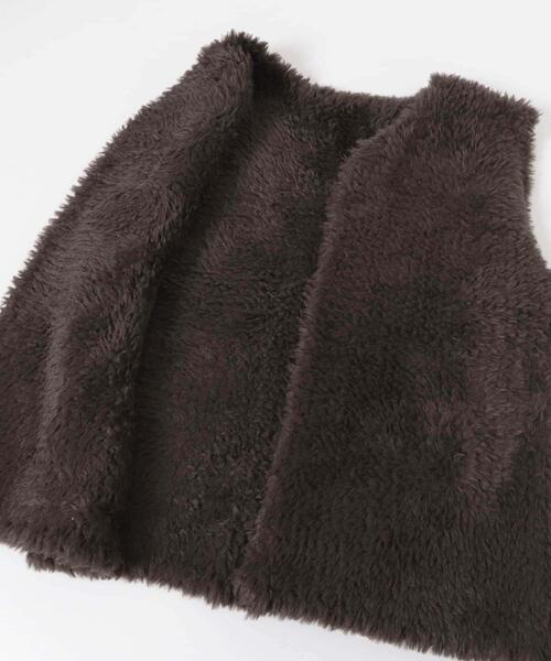 ITEMS URBANRESEARCH（アイテムズ アーバンリサーチ）の「ファーベスト（ベスト・レディース・オフホワイト/ベージュ/ブラウン・FREE）」の22枚目の写真