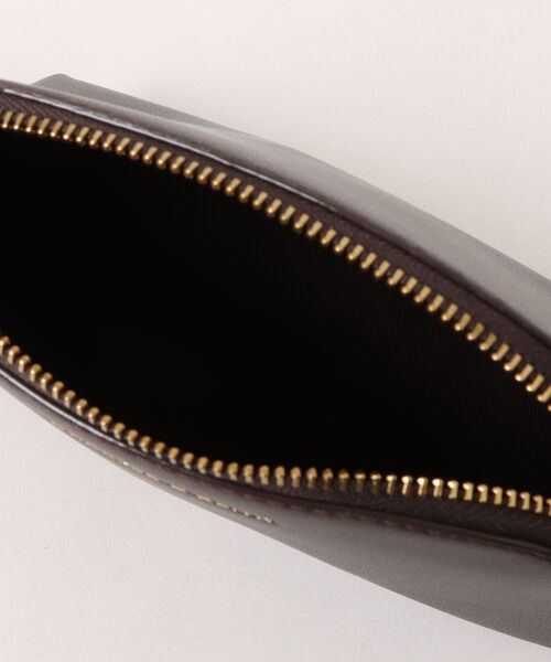 CHARLES & KEITH(チャールズ & キース)の「Edna エドナ スエードホーボーバッグ(ショルダーバッグ・レディース・ブラウン系その他7・L)」の9枚目の写真