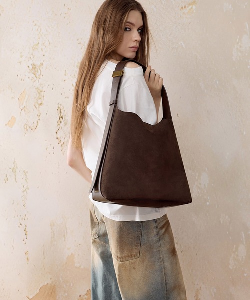 CHARLES & KEITH Edna エドナ スエードホーボーバッグ Edna エドナ スエードホーボーバッグ（ショルダーバッグ）｜CHARLES