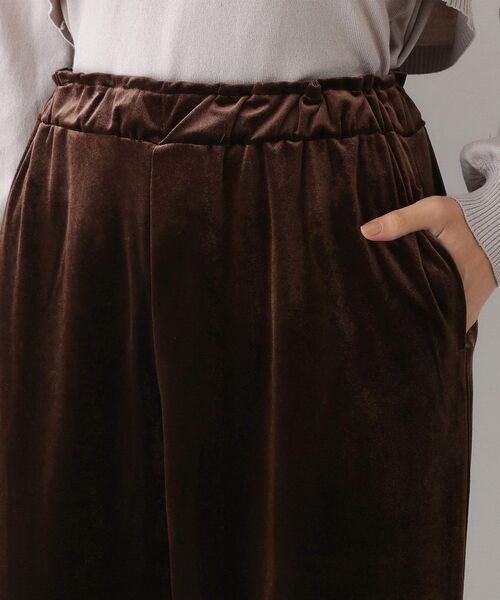 Dessin（デッサン）の「【ウエストゴム/洗える】ベロアイージーパンツ（その他パンツ・レディース・ブラック/ブラウン系その他・01/02）」の14枚目の写真