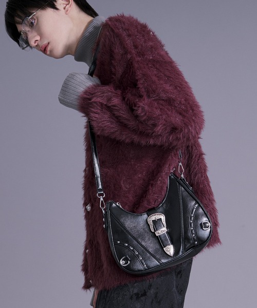 Ellno Loset（エルノロゼット）の「バックルベルトハーフムーンショルダーバッグ（ショルダーバッグ・メンズ・ブラック・FREE）」の11枚目の写真