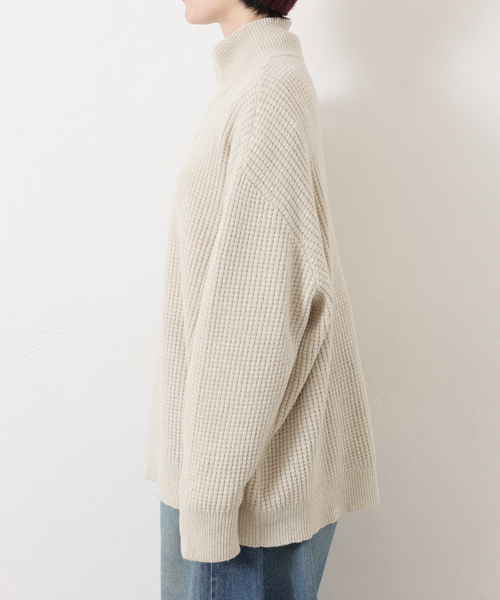 JOURNAL STANDARD LUXE(ジャーナルスタンダード ラックス)の「ウールMIXワッフル ハーフZip-プルオーバー(ニット/セーター・レディース・ベージュ/マスタード・FREE)」の15枚目の写真