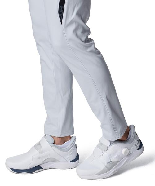 UNDER ARMOUR(アンダーアーマー)の「UAドライブ 二ット テーパードパンツ(ゴルフ/メンズ)(その他パンツ・メンズ・グレー・XL/L/3XL/2XL)」の4枚目の写真