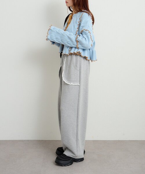 w closet（ダブルクローゼット）の「配色メロウケーブルリボンカーディガン（カーディガン/ボレロ・レディース・アイボリー/サックスブルー/グレー/グリーン/ネイビー/ブラウン・FREE）」の7枚目の写真