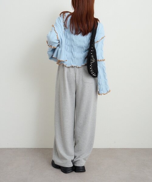 w closet（ダブルクローゼット）の「配色メロウケーブルリボンカーディガン（カーディガン/ボレロ・レディース・アイボリー/サックスブルー/グレー/グリーン/ネイビー/ブラウン・FREE）」の8枚目の写真