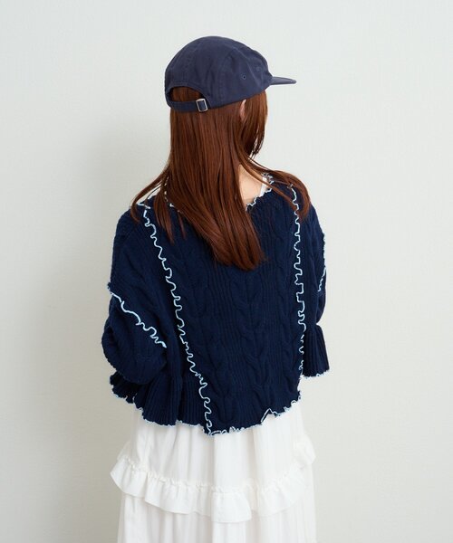 w closet（ダブルクローゼット）の「配色メロウケーブルリボンカーディガン（カーディガン/ボレロ・レディース・アイボリー/サックスブルー/グレー/グリーン/ネイビー/ブラウン・FREE）」の17枚目の写真